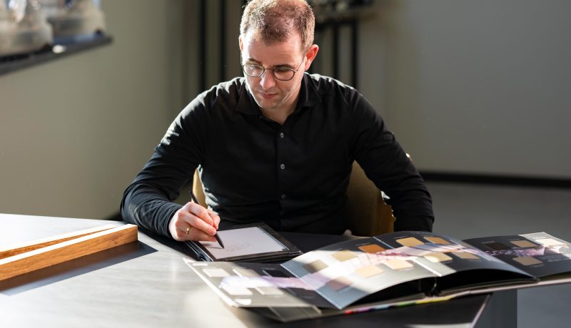 Poort op maat ontwerpen door FK Hekwerken